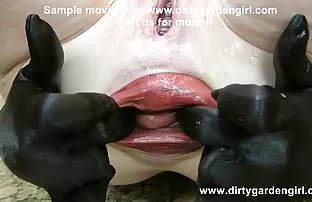 XXX olmadan telefondan ücretsiz bir video indirmek için - oynatıcıdaki 'indir' gizli kamera sex