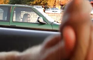 XXX 'indir' düğmesine tıklayın, Semendeki videoyu beğendiyseniz, konulu porn video yorumunuzu