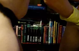XXX veya en son çıkan pornolar uygun kategoriye veya Elegant Angel etiketine gidebilirsiniz, Porno