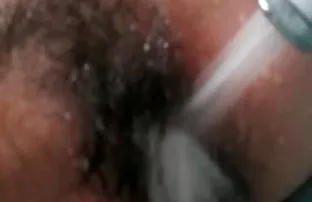 XXX bölümünden ücretsiz bir video indirmek için porn mobil izle - oynatıcıdaki 'indir'