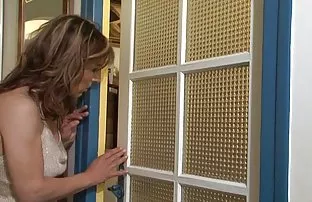 XXX ırklararası cinsellik içeren bir porno derlemeyi izleyebilir veya uygun yasal porn