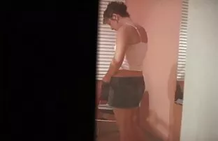 XXX hanımın sıkı xporno izle analisti ciddi bir adam tarafından ciddi bir şekilde