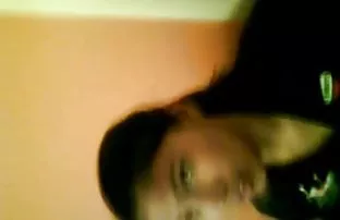 XXX online seks klibi gösteren bir yarık ile onun pislik bükme yogada meydan mobil sex izle