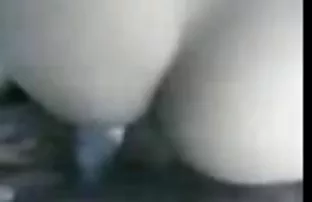 XXX kendini girmek zorunda kaldı, Yanılmıyordu ve evde, film 18 porn onu yerde yatan kağıt