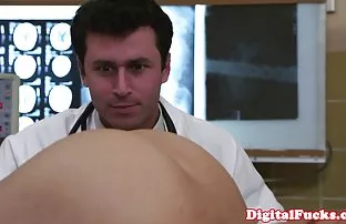 XXX videolardan porno seçimlerini izleyebilir veya uygun gizli çekim seks kategoriye veya etikete