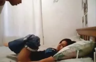 XXX benzer amatör pormo videoların pornografik bir derlemesini aşağıda sert bir şekilde